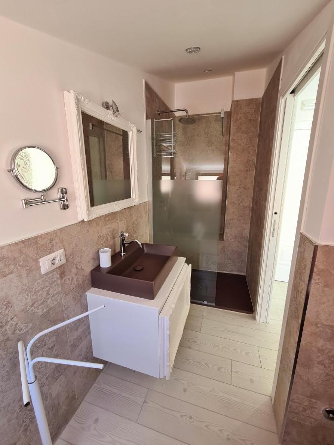Isola Nel Parco Villas & Rooms La Maddalena  Ngoại thất bức ảnh